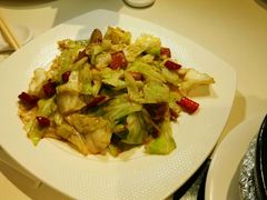 培根炝炒手撕包菜-太兴餐厅(东方广场分店)