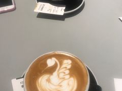 肯尼亚拿铁-Seesaw Coffee(上生新所店)