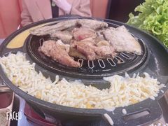 -胡悦里韩式烤肉(芝罘万达广场店)