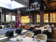 大堂-洛缦音乐餐厅(工业展览馆万象城店)