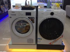 -苏宁易购(成都春熙路店)