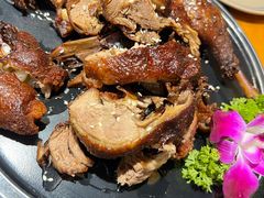 -小饕荟雅安贡椒鱼鲜馆(广福桥店)