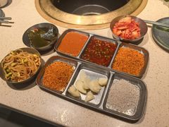 -Ant 蚂蚁洞烤肉·大营地(上海静安大悦城店)