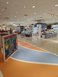 -宝大祥青少年儿童购物中心(普陀中环店)