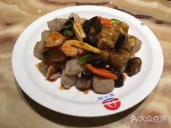 -小船渔村•大连菜•大连焖鱼(明泽街店)