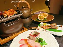 -花潮料理艺食馆(成都万象城店)