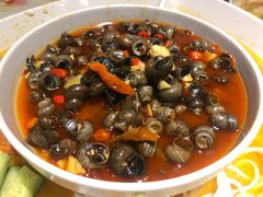 -龙巢盱眙龙虾·牛蛙·烧烤宵夜(八卦岭店)