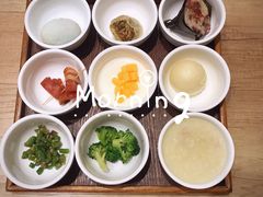 -乐领拈花溪·林涧食韵