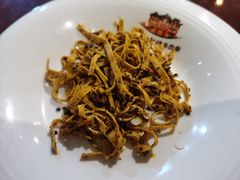 -三个大叔烤羊肉串·炭炉砂锅菜(西三旗店)