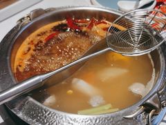 -左庭右院鲜牛肉火锅(金山万达店)