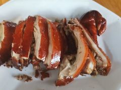 -黄记四更烤乳猪店