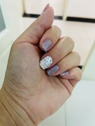 -花系美·美甲美睫精品店
