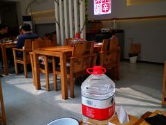 -毛辣果·贵州红酸汤牛肉火锅(西单店)