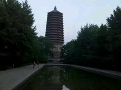 -玲珑塔公园