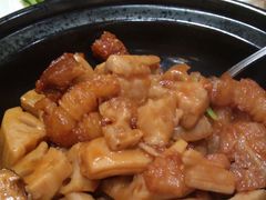 莲藕龙筋焖烧肉-广东胜利宾馆西关粤中餐厅