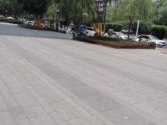 -兰岛广场(白沙路店)