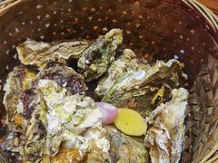 -蚝堡海鲜·威海菜·海肠捞饭·烧烤·亚洲吃蚝公司(幸福门店)
