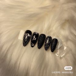 -Pink You美甲洗眉纹绣定制中心
