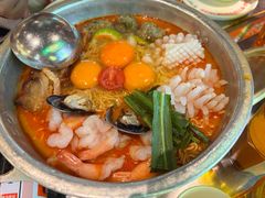 -小小集渔·泰式大排档(太古里香槟店)