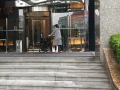 -上海龙之梦万丽酒店