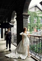 -雪中彩影婚纱摄影·微光艺术中心