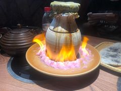 罐罐菌王鸡-吃饭皇帝大(合生汇店)