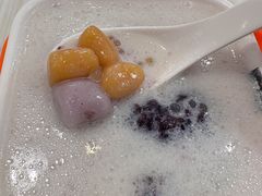 -满记甜品(优客百盛店)