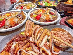 -草家酱蟹炭火烤肉店(珲春南路一店)