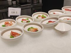 -川骄海鲜自助(王府井奥莱UP TOWN店原世界之花店)
