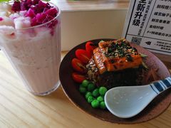 -F+轻食健身赋能空间(中华北路国贸商场店)