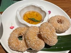 炸虾饼配泰国梅子酱-帕蓝·暹罗料理(曲阳店)