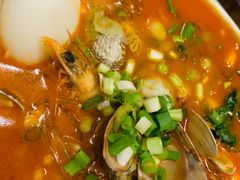 -何记花甲(海岸城旗舰店)