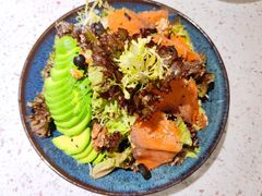 牛油果烟熏三文鱼沙拉-BE BRIGHT KITCHEN(正佳广场店)