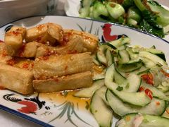 -宝香绑线肉骨茶(柏威年广场店)