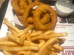 -The Habit Burger Grill 哈比特汉堡(复兴soho店)