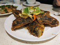 香煎焗鱼嘴-任兴记(定西路店)