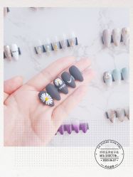 -纤纤玉手美甲美睫美容