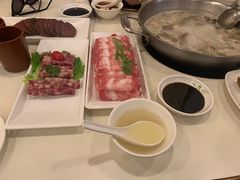 -一席地·本地鸡窝·杭帮鸡火锅(萧山银隆百货店)