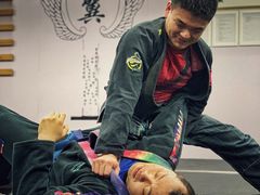 -金翼跆拳道巴西柔术拳击格斗学院