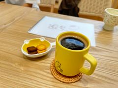 -逗号咖啡(信义荔山公馆店)