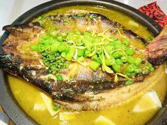 -鸣记脆皮烤鱼(马栏店)