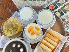 -周大娘牛乳(旧寨古村总店)