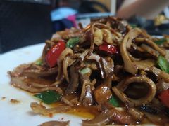 烟笋炒腊肉-新新湘菜馆(新中街二条店)