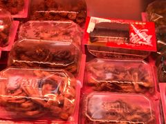 -绝味鸭脖(龙阳路生活广场店)