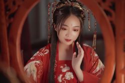 -汉仪华裳汉服馆(打浦桥店)