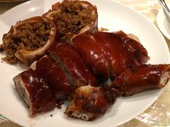 原只乳猪焗饭（半只）-8餐厅(新葡京酒店)