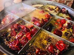 -白乐天毛肚火锅馆(南滨路店)