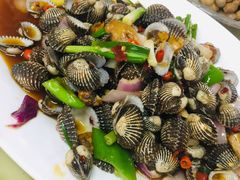 -四川小胡子海鲜(丁村万人海鲜广场店)