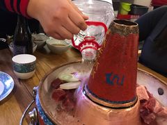 -毛辣果·贵州红酸汤牛肉火锅(西单店)