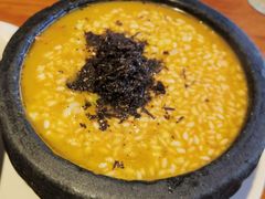 -菌自由丨野生菌火锅特色庭院餐厅(丽江古城店)